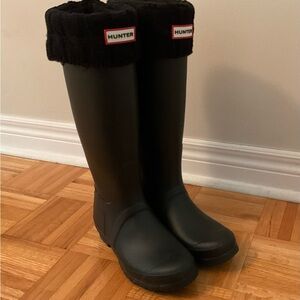 Hunter Classic Black Rain Boots